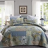 Yvooxny California King Quilt Set - Bohemian Farmhouse Patchwork Floral Pattern, Reversible Green, 110 x 118 Inch Quilt + 2 Pillowcases