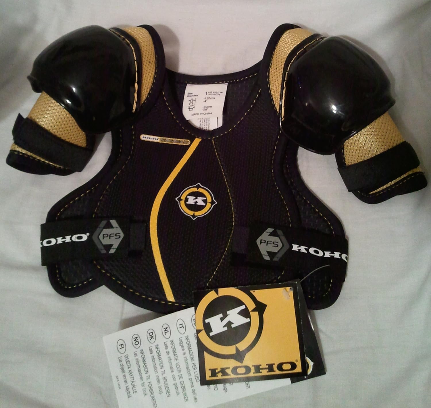 roller hockey shoulder pads