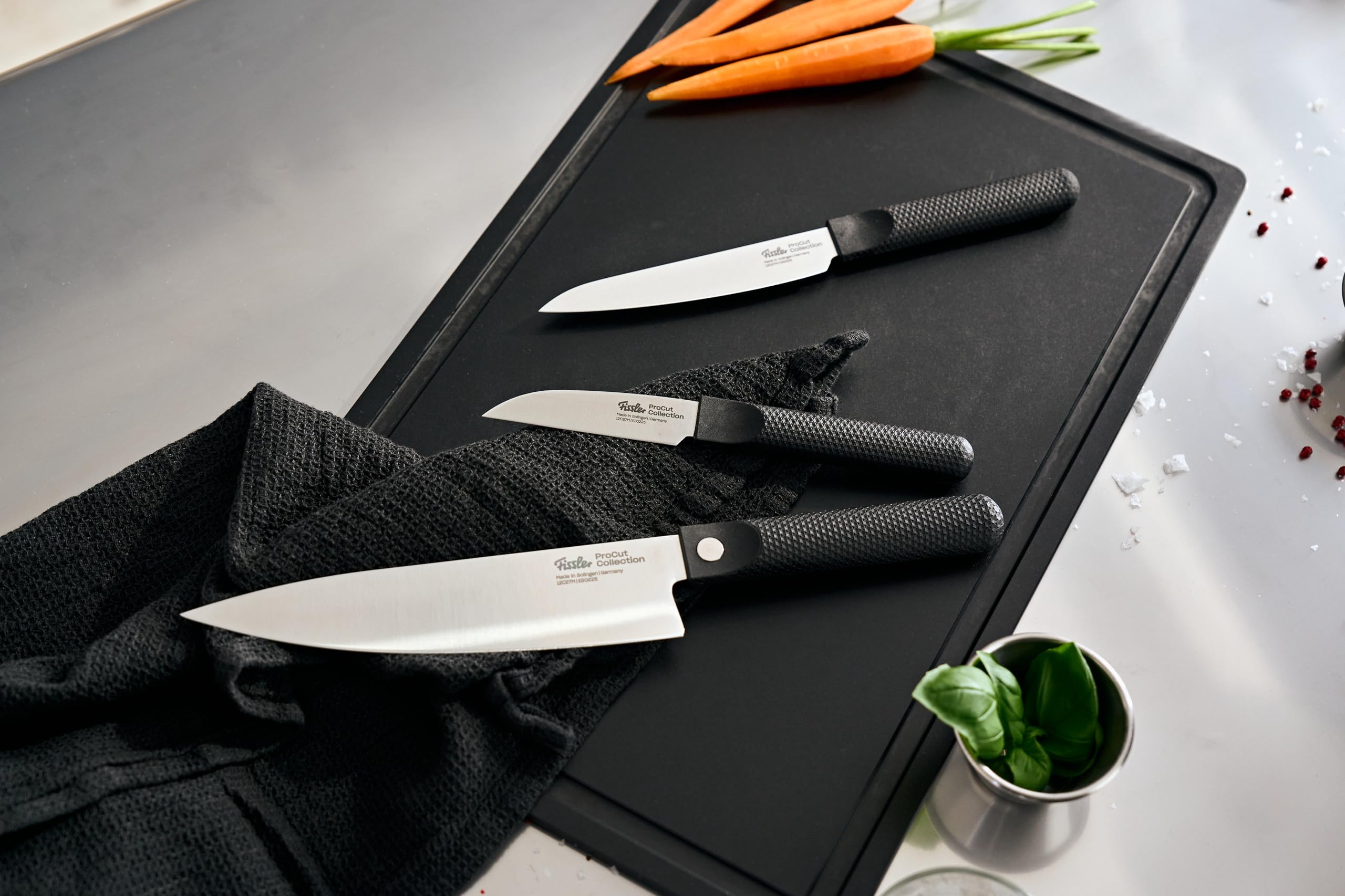 Fissler Procut/Premium Messer-Set 3-teilig (1 Fleischmesser 18 cm, 1 Gemüsemesser 9 cm, 1 Kochmesser 20 cm) handgeschliffene Edelstahlklinge, Made in Germany, sehr leicht, ergonomisch 2