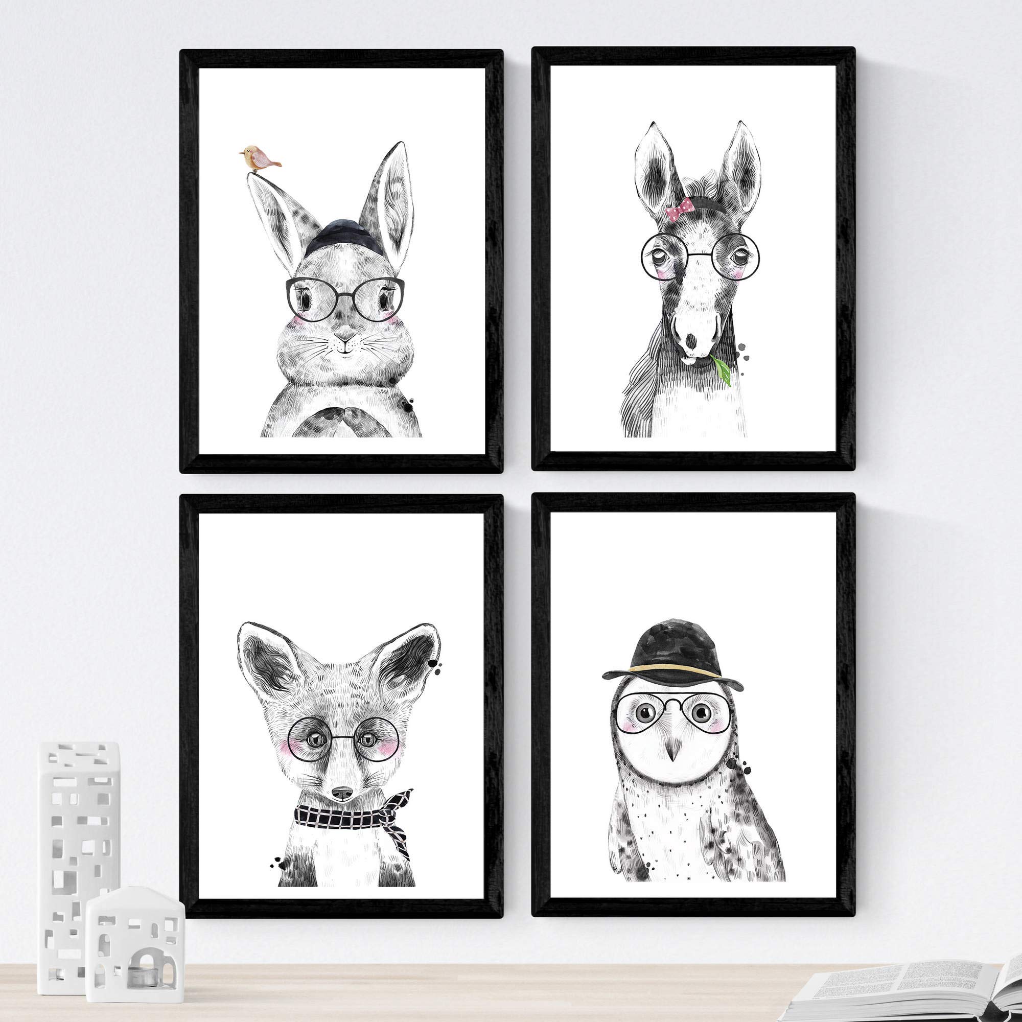 Nacnic Set of 4 sheets Children Animals with glasses in A4 size, Poster paper 250 gr Frameless