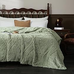 PU MEI Sage Green Fleece Throw Blanket for Couch