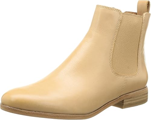 light tan chelsea boots