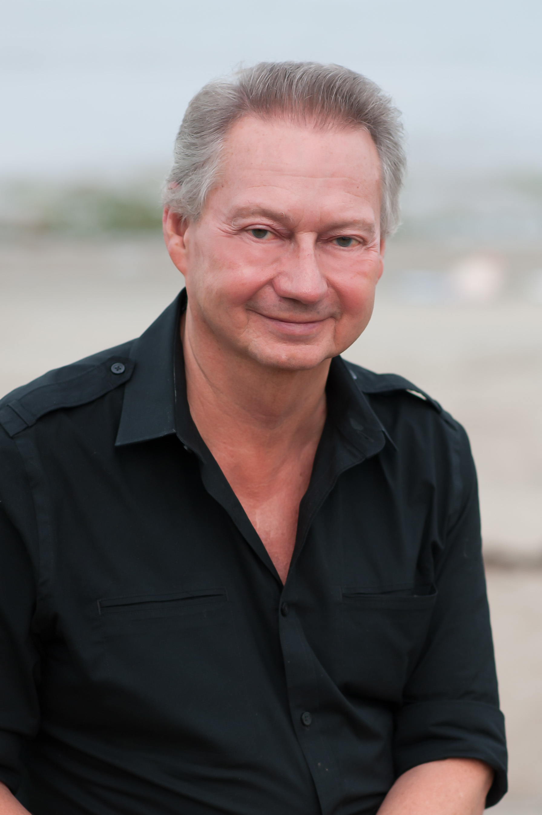 Jon Mundy Alle Hörbücher bei Audible.de