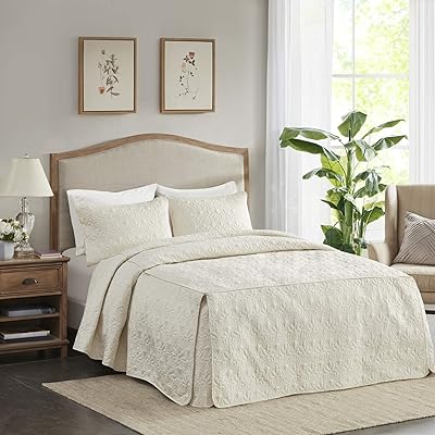 Madison Park Quebec 3-PC Bedspread Set, Bohemian Design, Queen