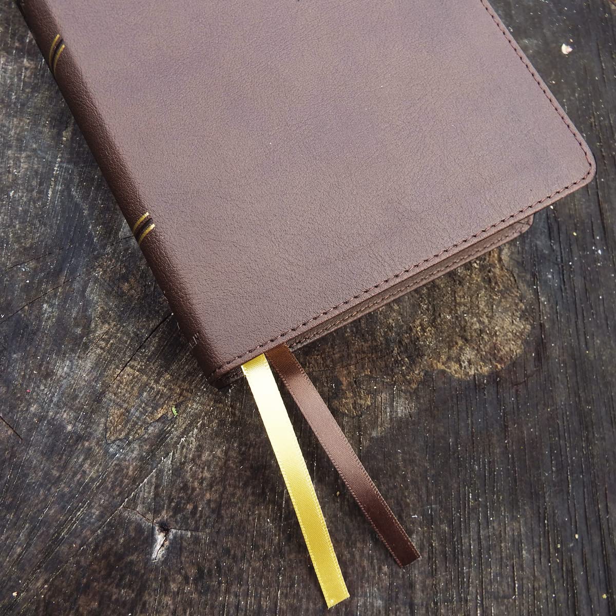 NIV, Larger Print Compact Bible, Leathersoft, Brown, Red Letter, Comfort Print NIV, Larger Print Compact Bible, Leathersoft, Brown, Red Letter, Comfort Print Imitation Leather