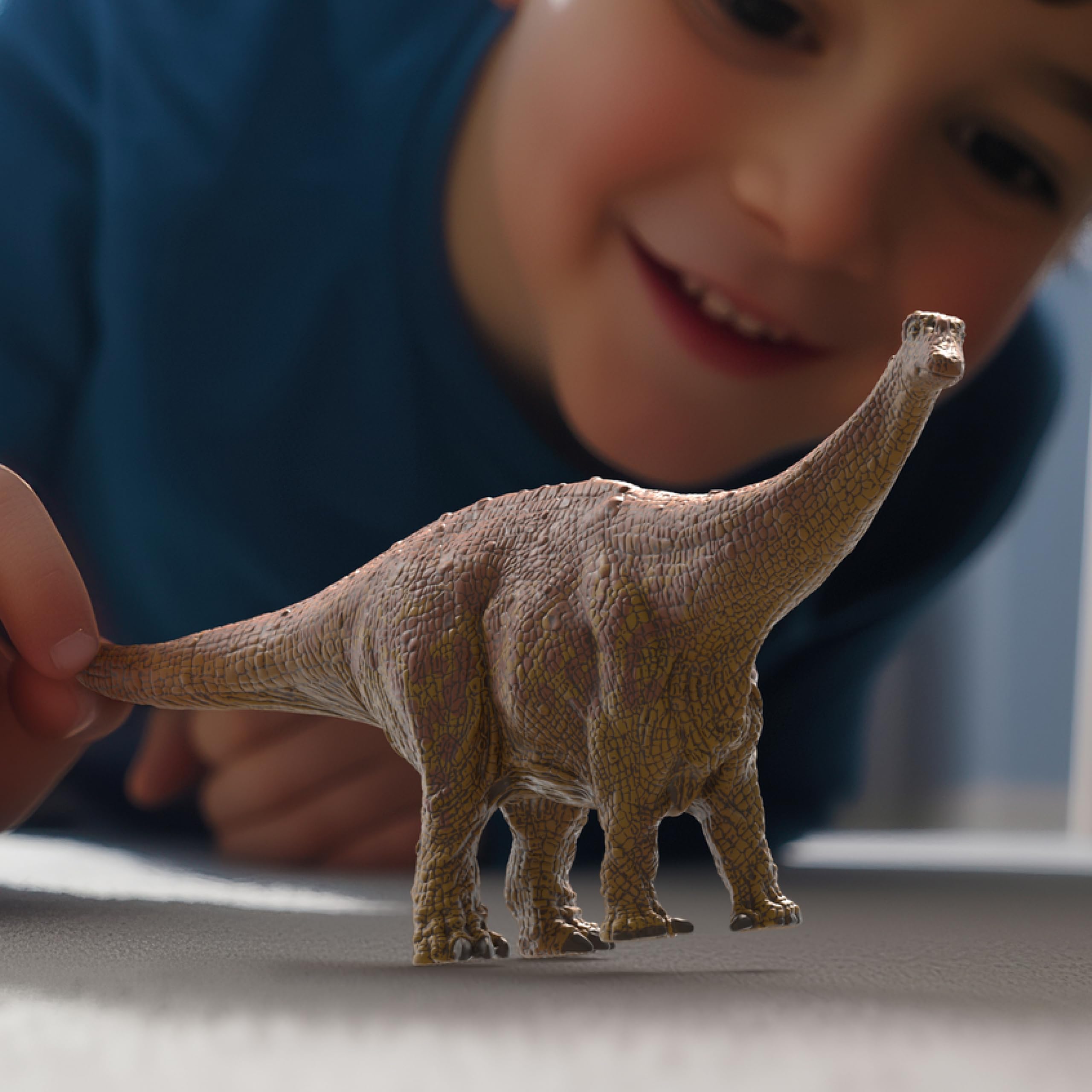 schleich Dinosaurs | Brontosaurus 15051 | detailgetreuer schleich Dino | Dinosaurier Spielzeug zum Sammeln | Geschenk für Mädchen und Jungen | Dino Spielzeug ab 3 Jahre | 33 x 6 x 11 cm 2