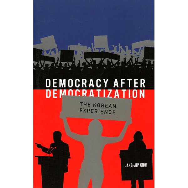 洋書 Democracy  in Contemporary Japan Amazon.com: Democracy in Contemporary Japan: 9780873323970