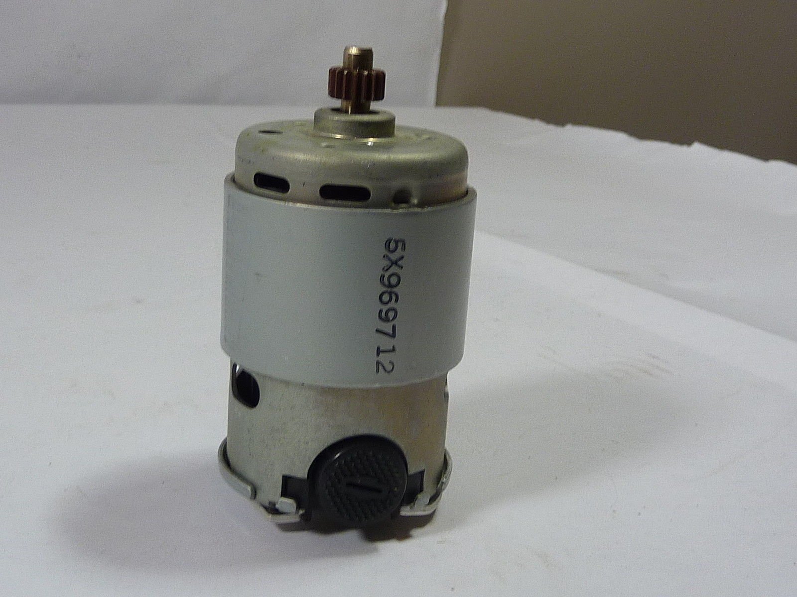 Makita 629698-0 DC Motor for Model 6313DWA Drill and Screwdriver