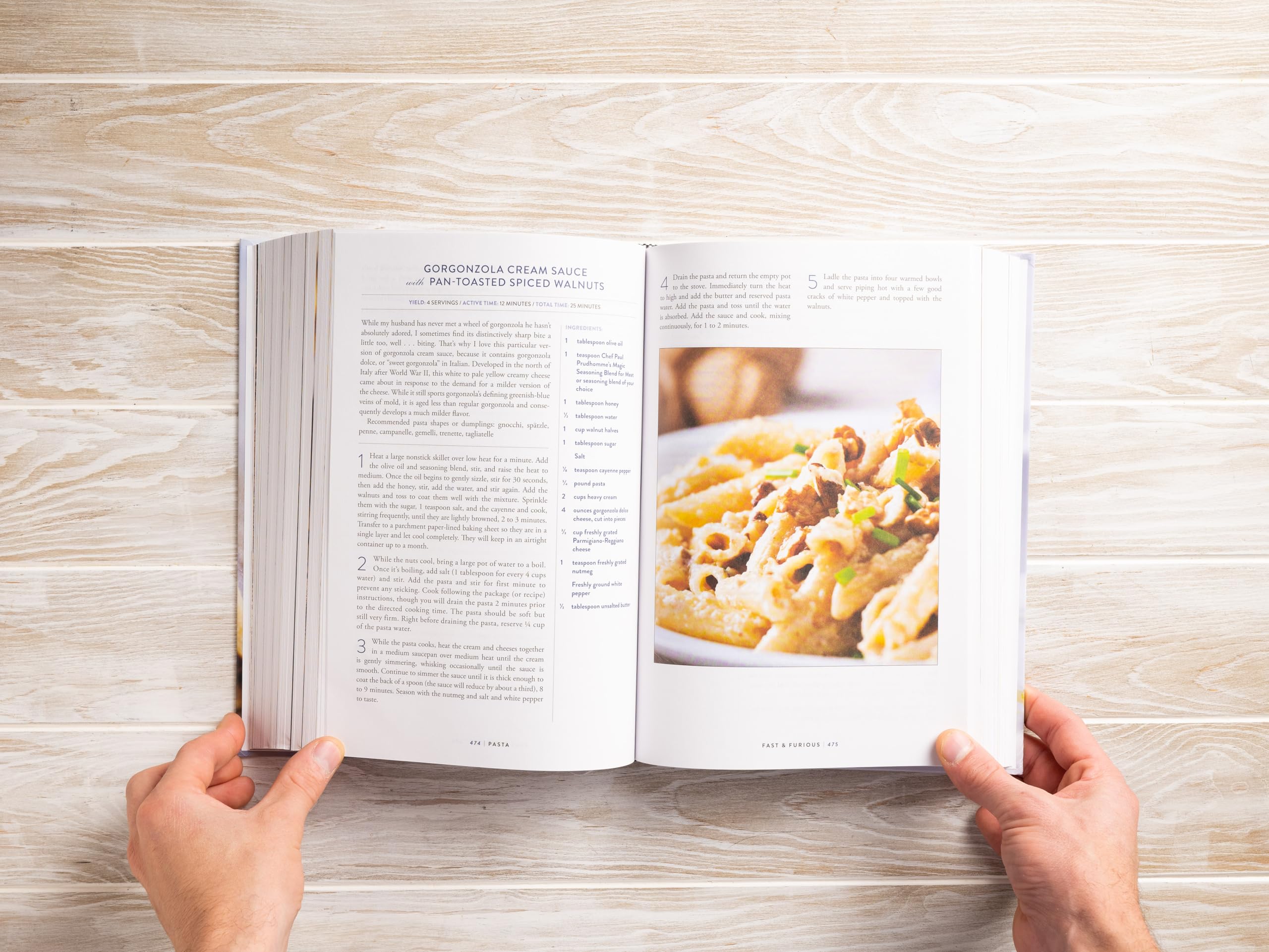 Pasta: The Ultimate Cookbook (Ultimate Cookbooks)