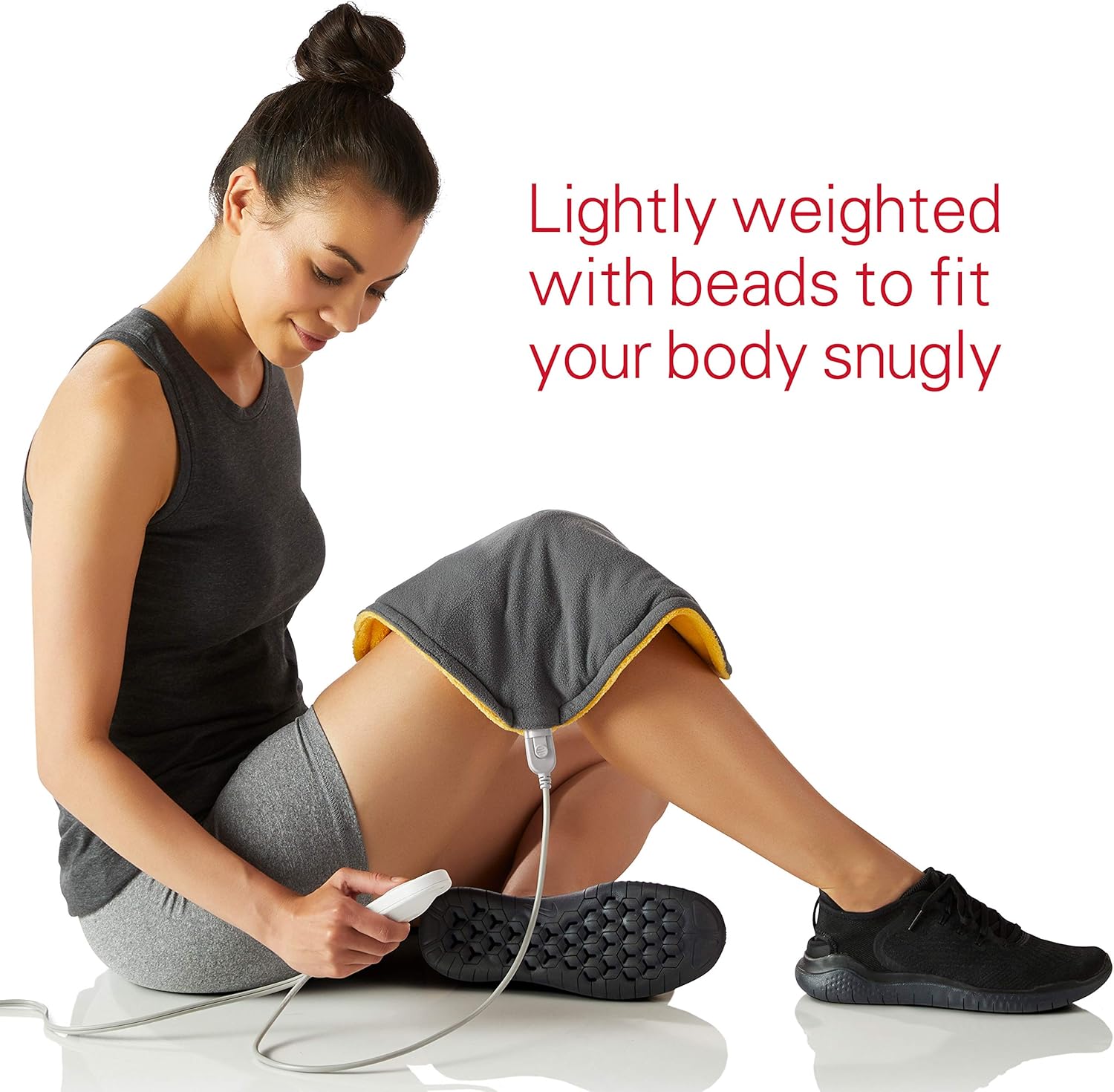 Sunbeam Heating Pad | ConformHeat Lightly Weighted Conforming Heating Pad, 14-Inch x 14-Inch, Fast Heat Technology, 3 Temperature Settings, Beeswax/Gray: Health & Personal Care