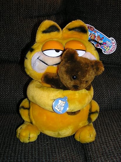 Amazon Com Clasico Oso 12 Garfield El Gato Celebracion Pooky La Peluche Muneca Toys Games