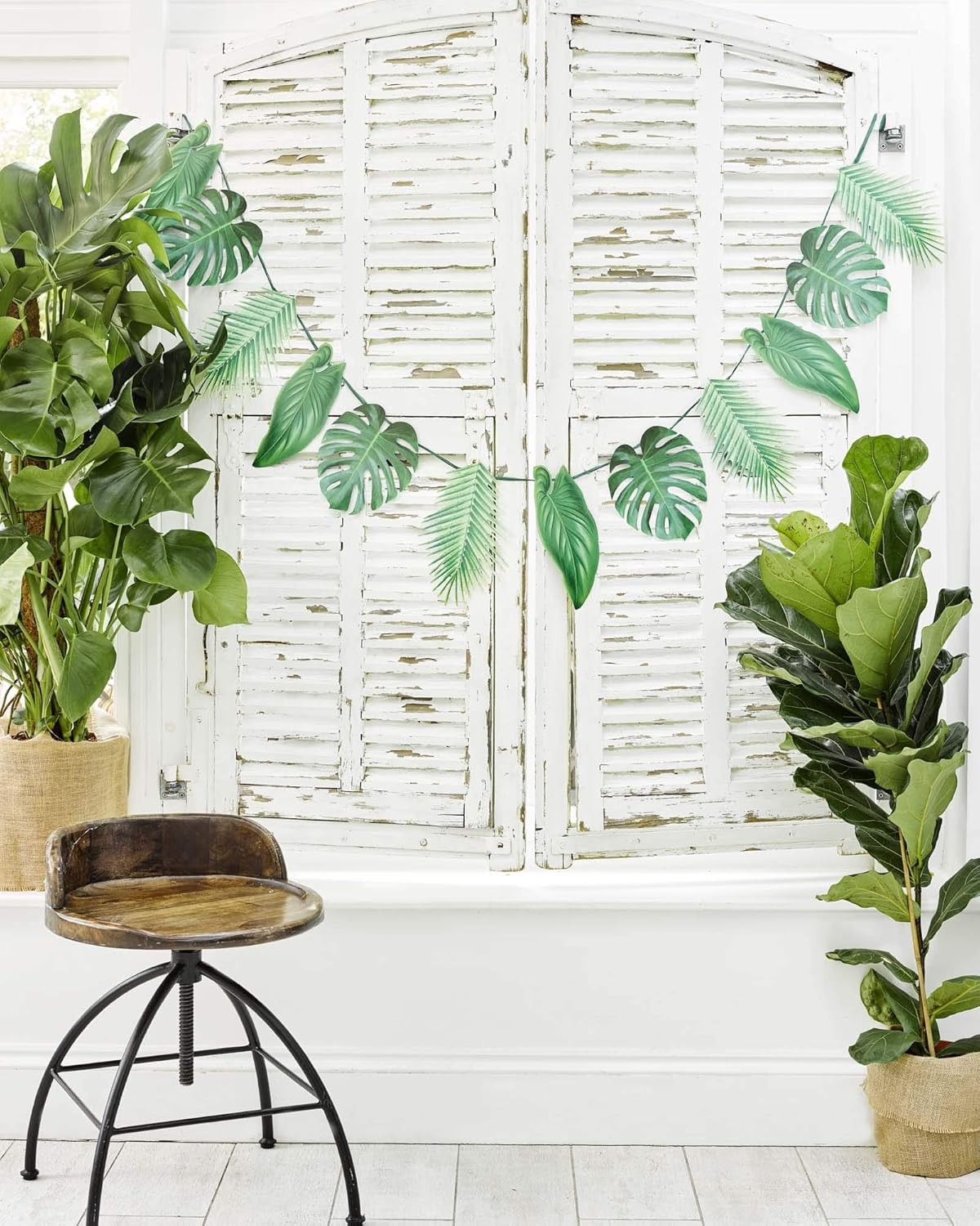 Talking Tables Green Tropical Palm Leaves Garland Bunting- 2.6M, Length 2.6M / 8.5 FT - Image 4