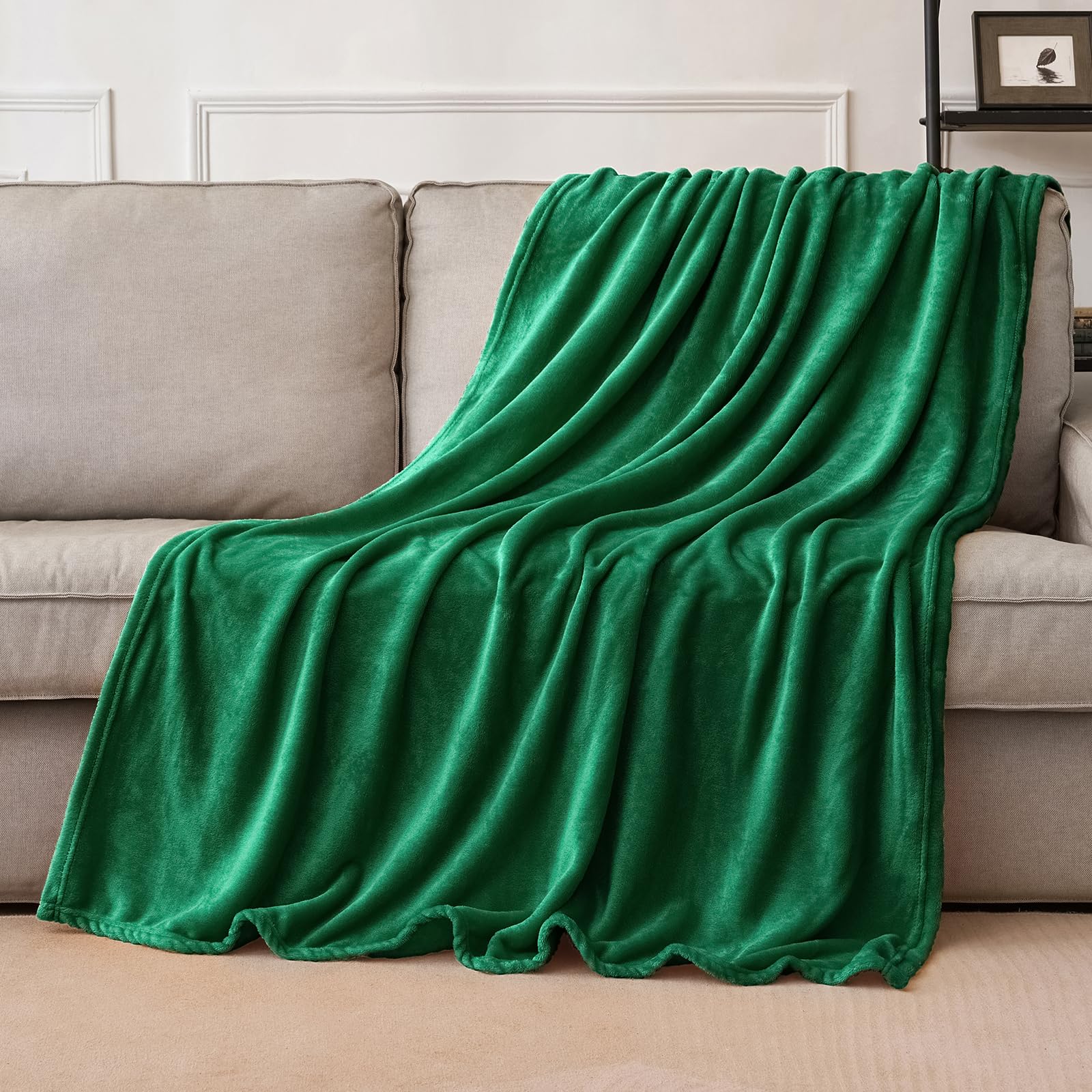MIULEE Flannel Fleece Throw Blanket Soft Fluffy Solid Color Comfortable Plush Warm and Cozy for Bed Sofa Bedroom Travel/Single Dark-green 51x60 Inch 130x150cm