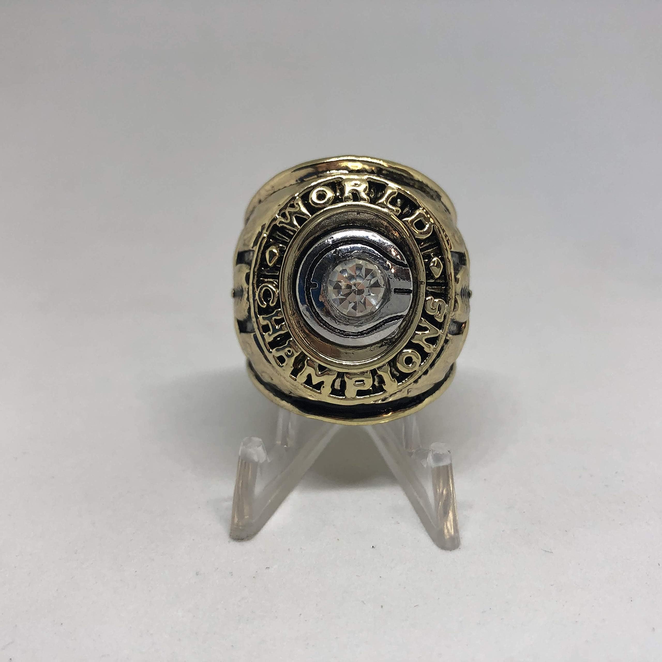1968 Boston Celtics High Quality Replica Finals Championship Ring Size 10.5-Gold Colored