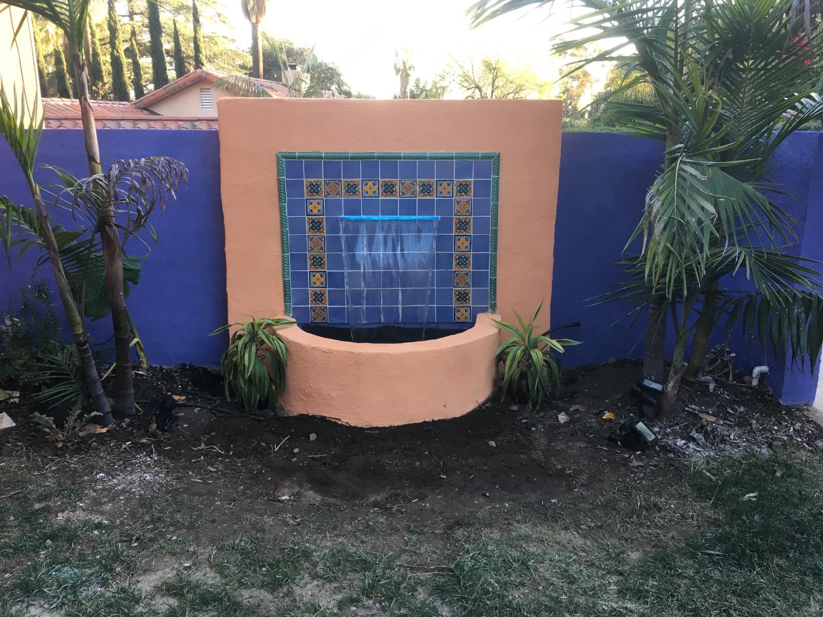 17/mo Finance Atlantic Water Gardens CC24 Lighted Waterfall Spillway