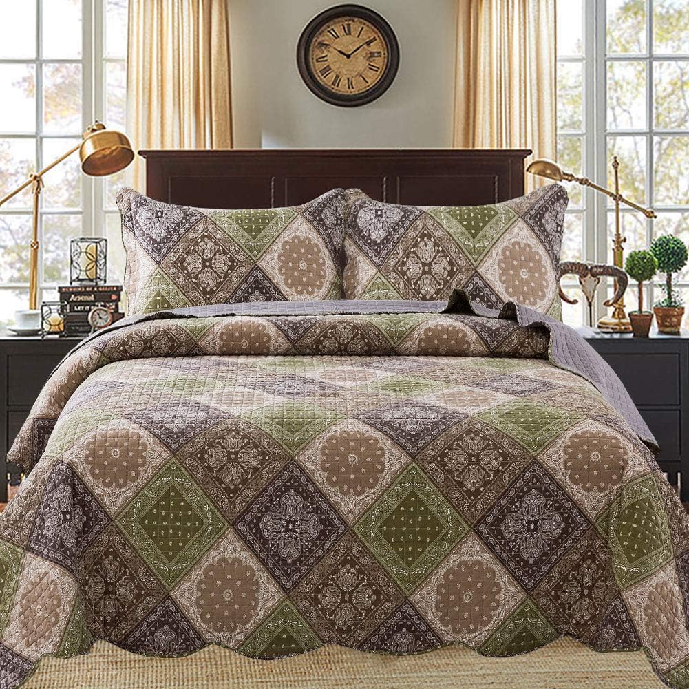 Travan Oversized Quilt Set with Shams All-Season Quilted Bedspread Coverlet, Secret Plaid, Queen