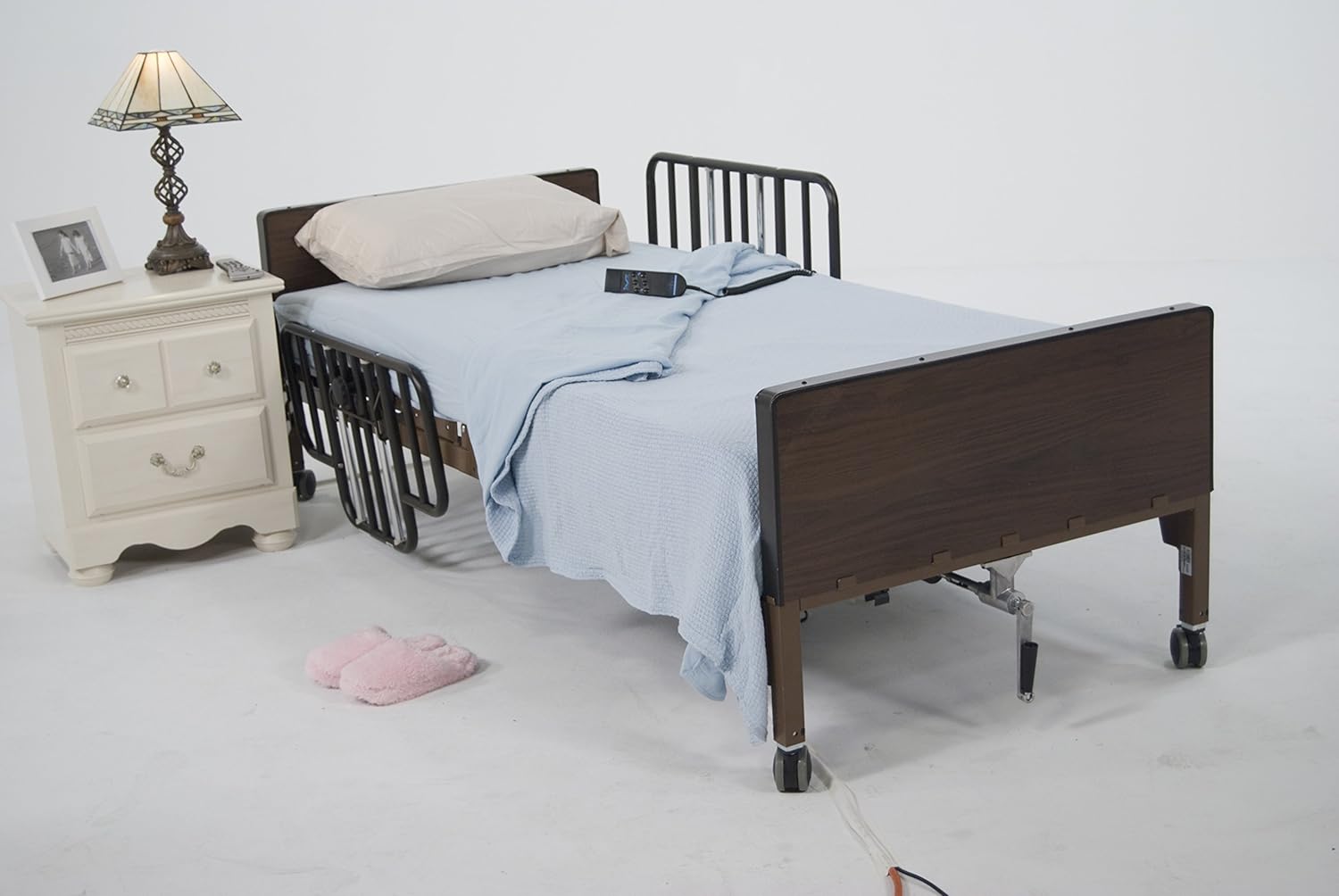 Drive Medical No Gap Deluxe Half Length Side Bed Rails with Brown Vein Finish, Brown Vein, Half Length: Health & Personal Care