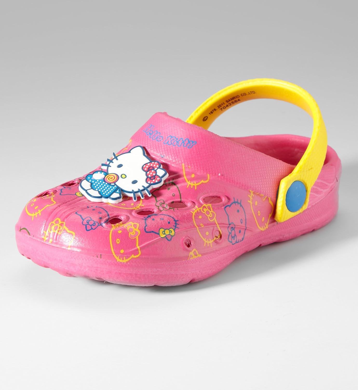 hello kitty clogs