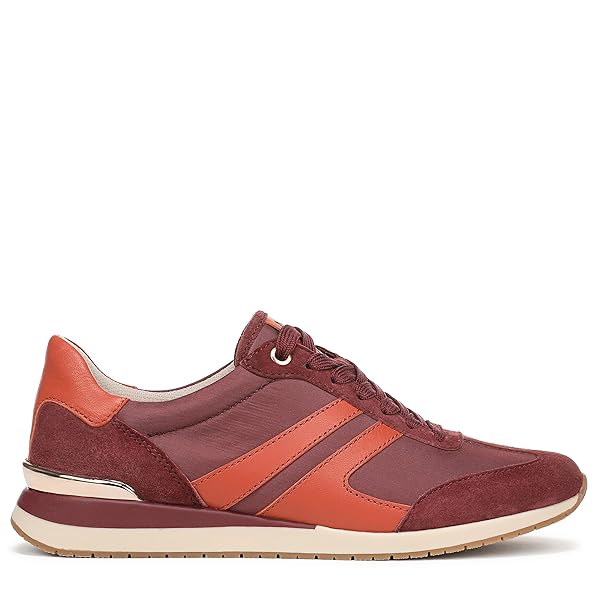 NATURALIZER WOMEN’S LORENA SNEAKER RED CLAY 8.5 M