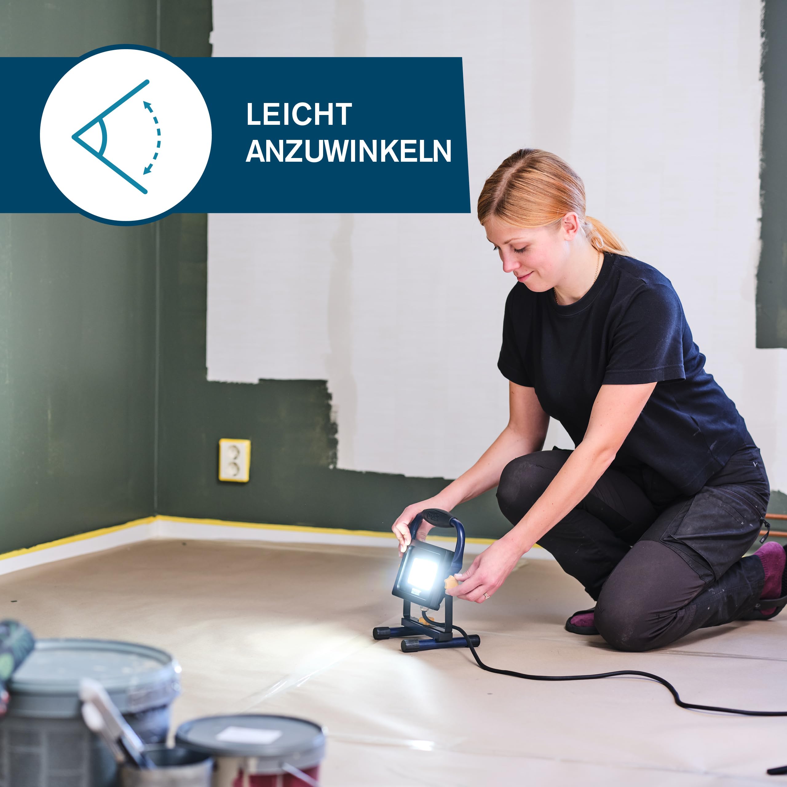 Rapid LED-Arbeitsleuchte zum Streichen und Tapezieren, Baustrahler mit 2000 Lumen und 2,5m Kabel, blendfreie LED-Lampe mit einstellbarem Lichtwinkel, IP65 Flutlicht, 6000 K Farbtemperatur 4