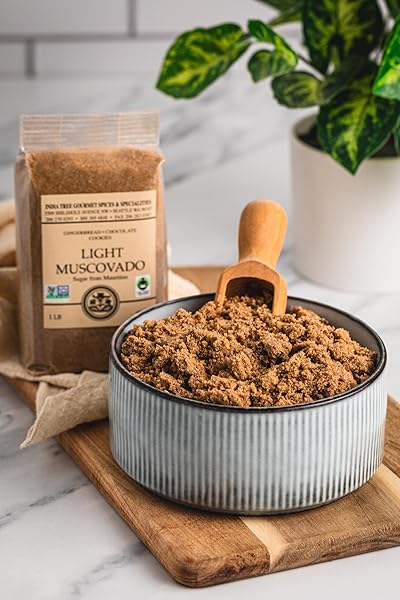 INDIA TREE LIGHT MUSCOVADO SUGAR, 1 LB.