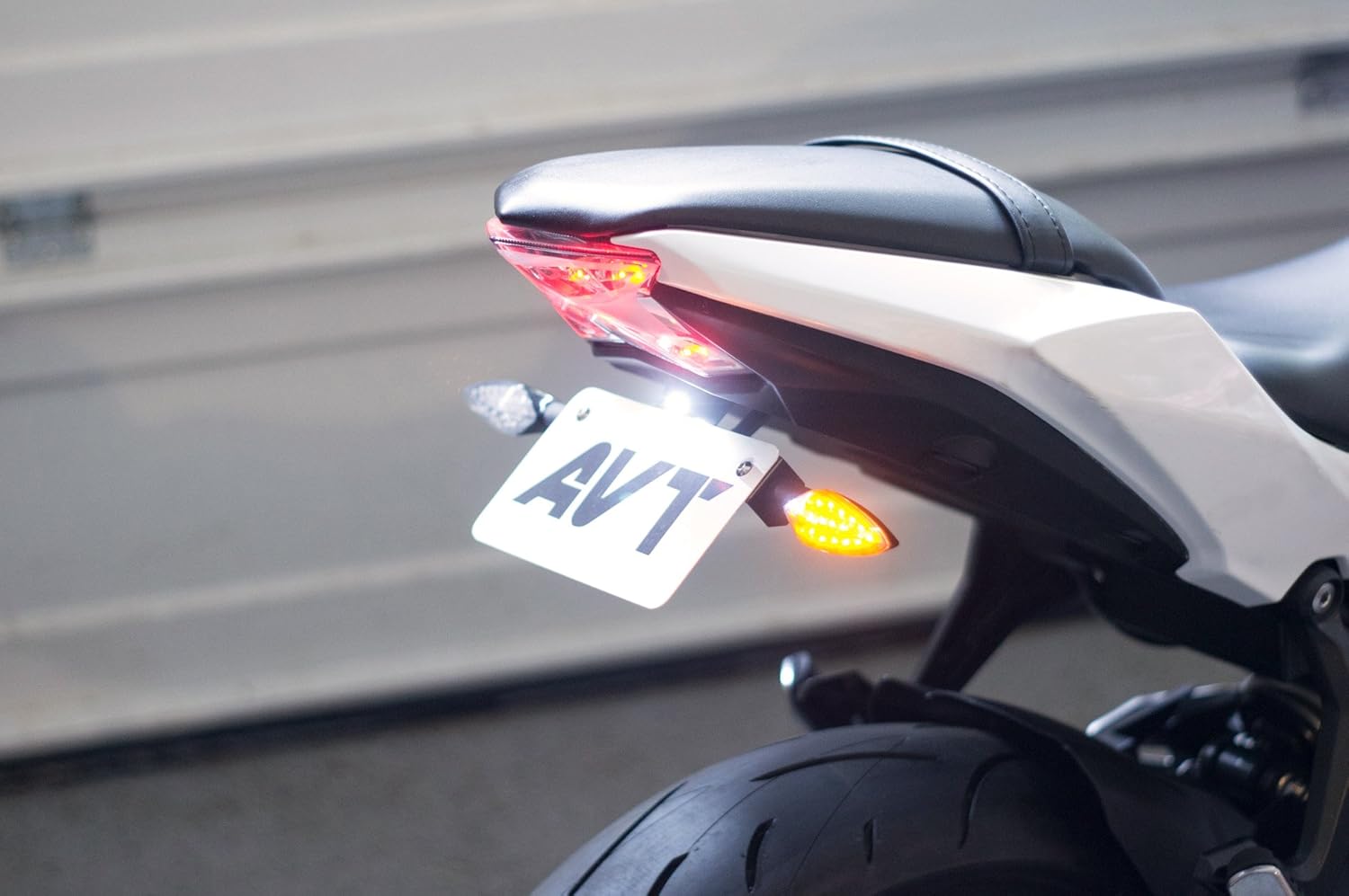 AVT Ninja 650 Fender Eliminator NI Kit 2017-2020 - LED Turn Signals
