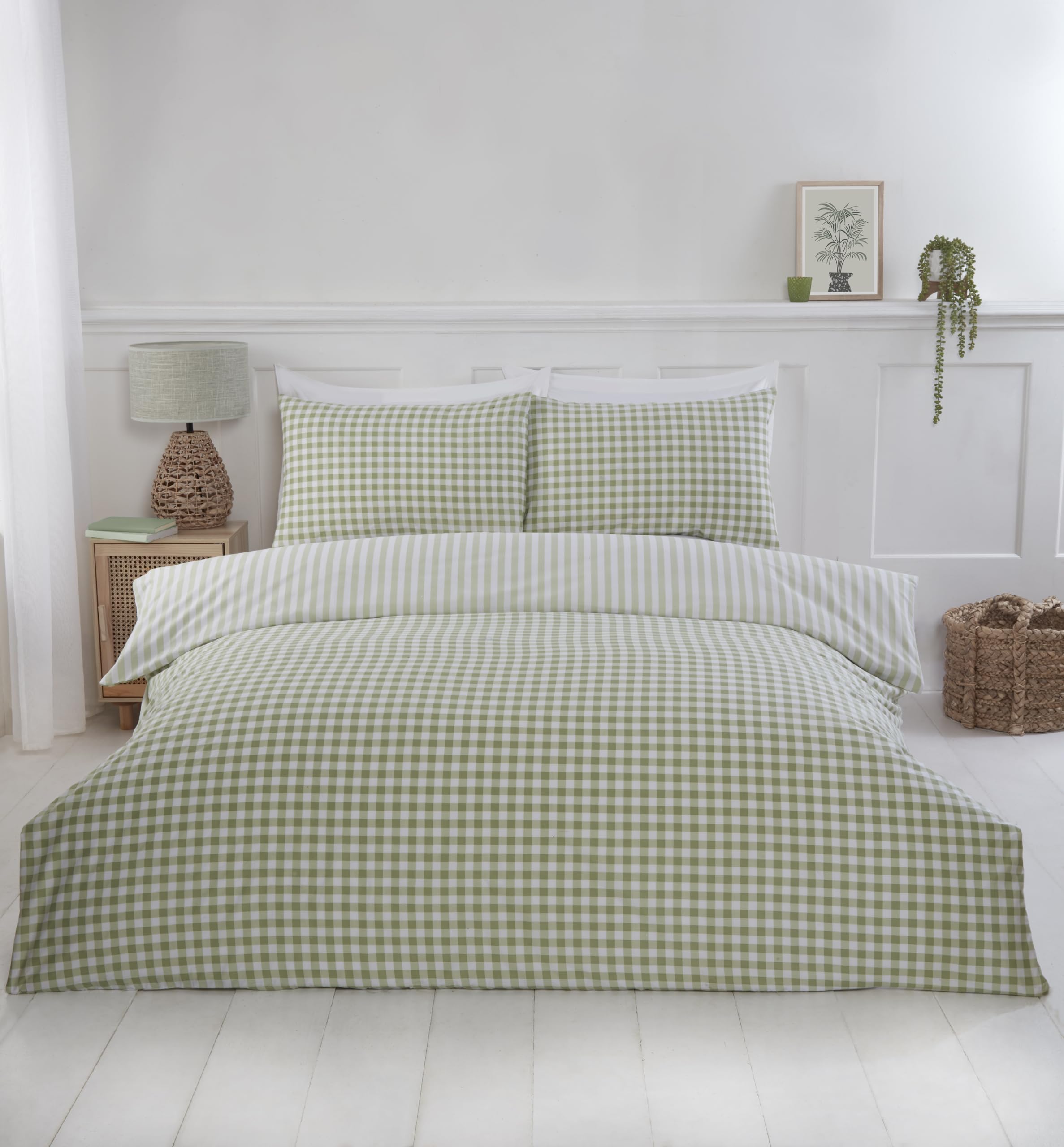Rapport home Double Duvet Cover Set - Green Checkered Polycotton Bedding with 2 Pillowcases - Soft & Durable Gingham Design for Bedroom (200x200cm)