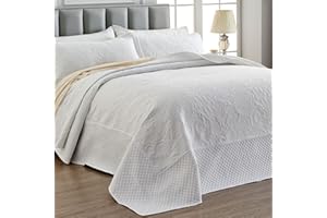 Qucover California King Bedspread 118x106, Soft Microfiber Paisley Pattern Oversized King Quilt Set, Thin Comforter, Lightweight Summer Cal King Quilt, with Pillow Shams, White