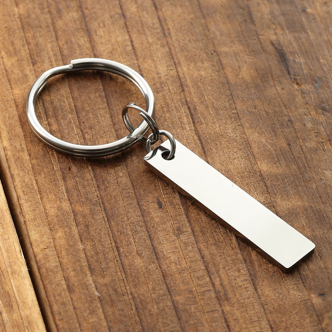 Personalized Master 2pcs Stainless Steel Cuboid Pendant Couples Keychain Set,Key Ring For His and Hers Lovers Valentine\'s Best Friend Gift