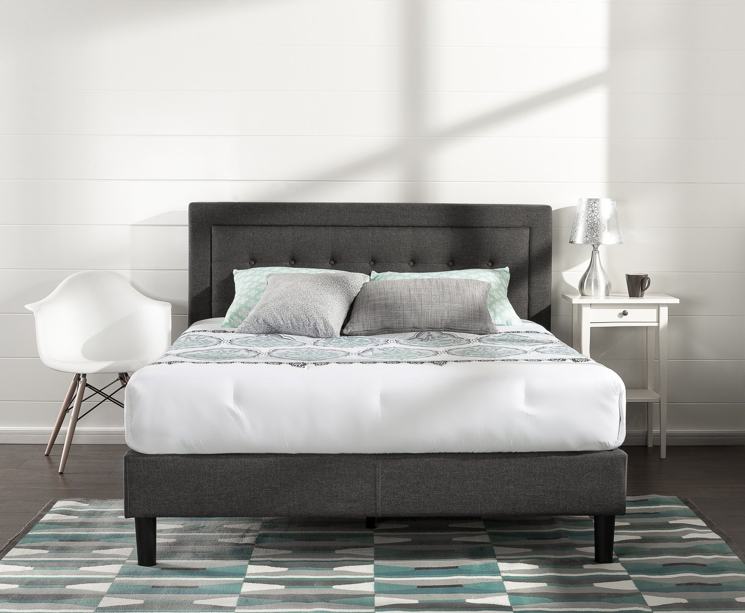 Zinus Dachelle Upholstered Tufted Premium Platform Bed, King, Dark Grey