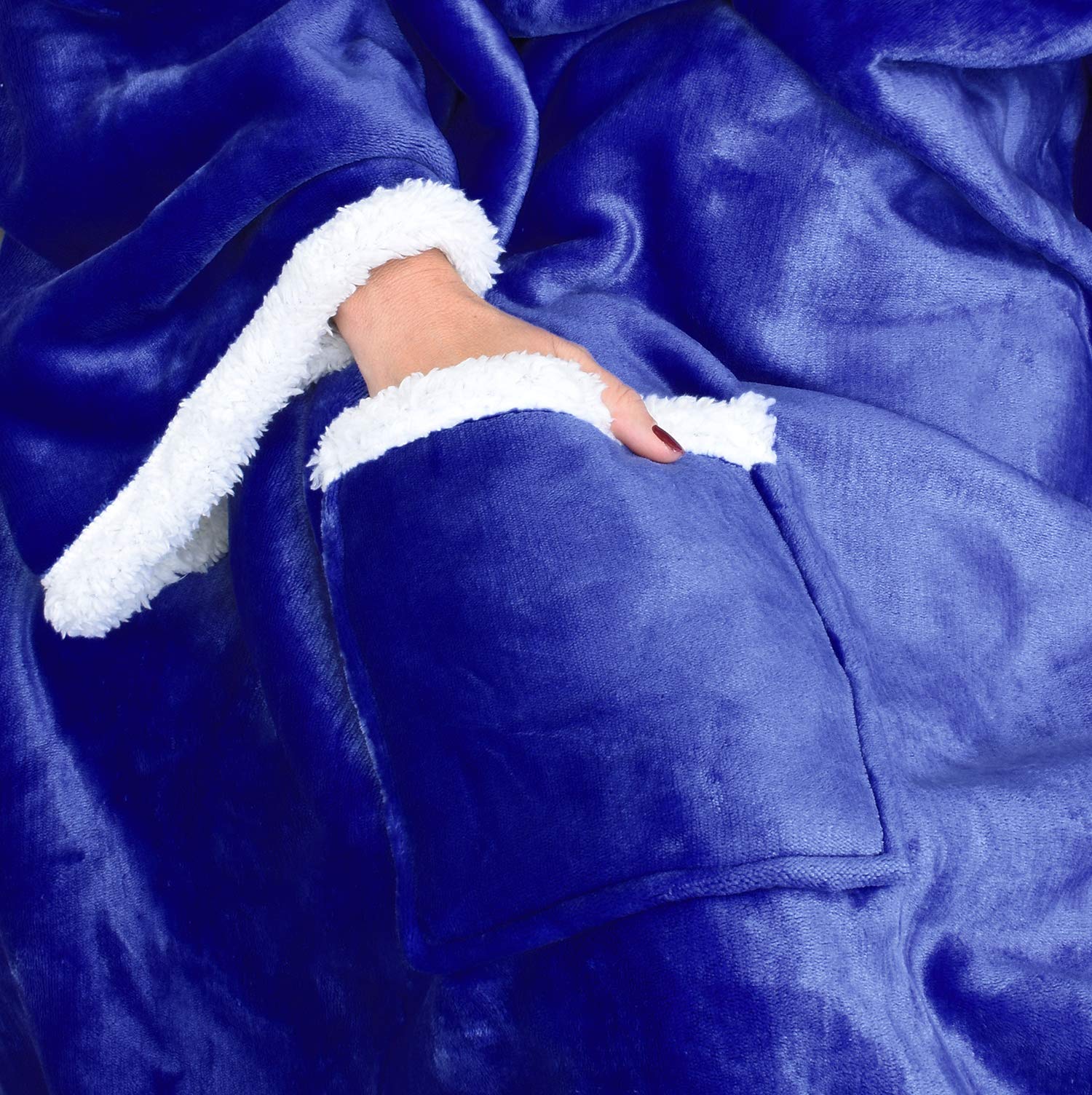 Catalonia Platinum Blanket with Sleeves, Dual Microplush Fleece Sherpa Warm Blankets for Adult Women Men 183cm x 140cm, Blue