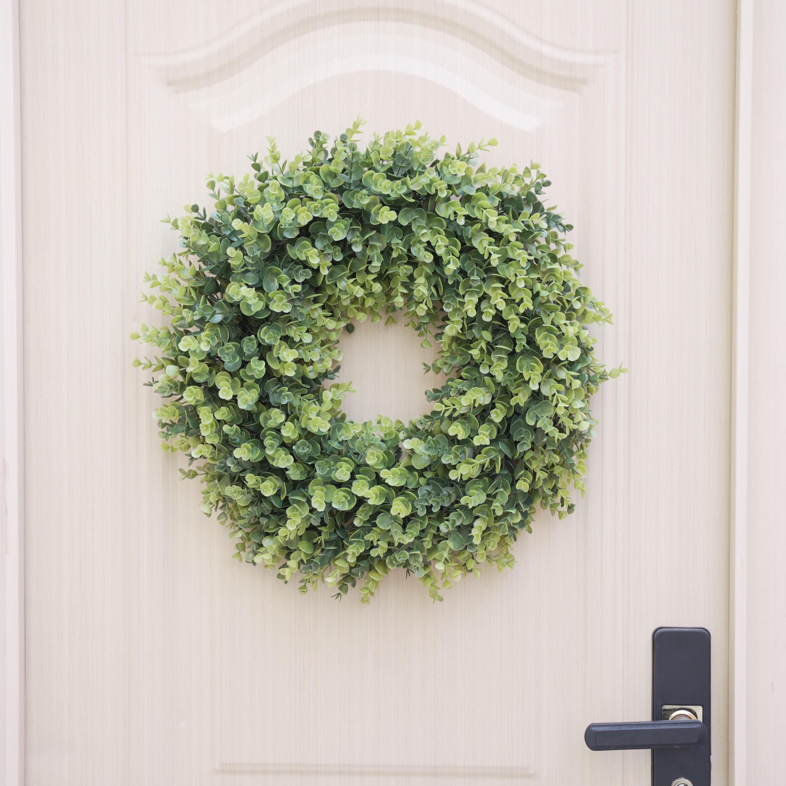 HUZIYAHAN 17.5In Large Boxwoods Door Wreath for Front Door Spring Summer Outside All Season Green Year Round Artificial Greenery Wreath for Wall Window Rustic Farmhouse Home Outdoor Indoor Decorations