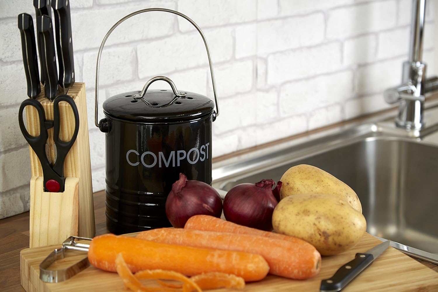 Premier Housewares Compost Bin with Handle - Black