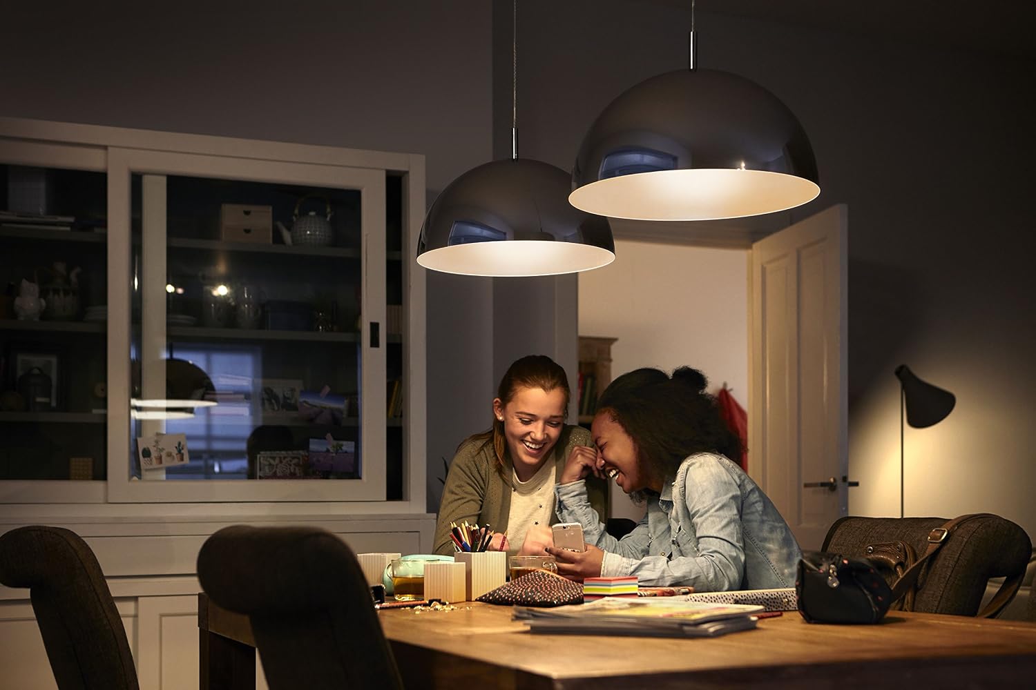 Philips LED Bulb with Daylight Sensor, Plastic, matt, E27, 13 wattsW, 3 Stück (1er Pack) - Image 5