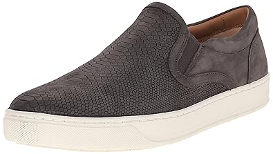 brooks womens white sneakers