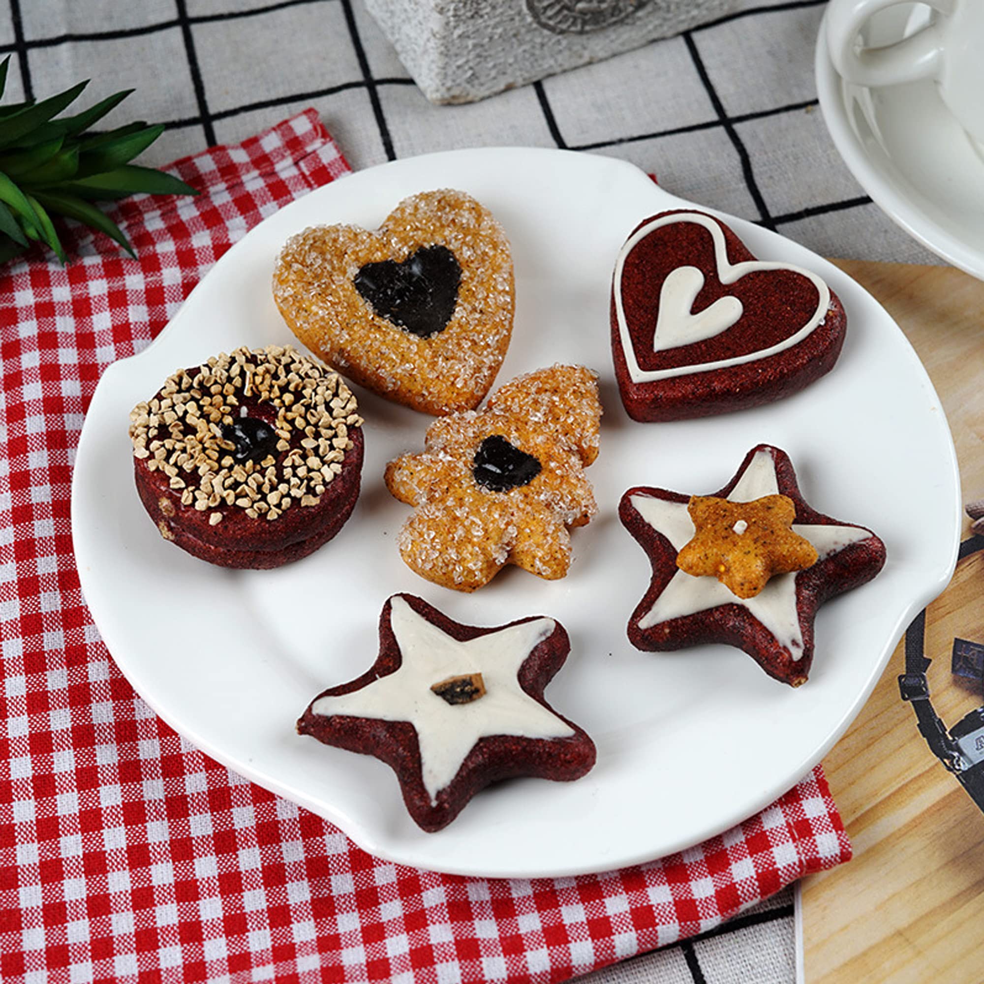 6 x realistic artificial food, fake biscuits, artificial desserts, artificial baked goods, imitation biscuits, simulation, realistic food for decoration, photography, display model
