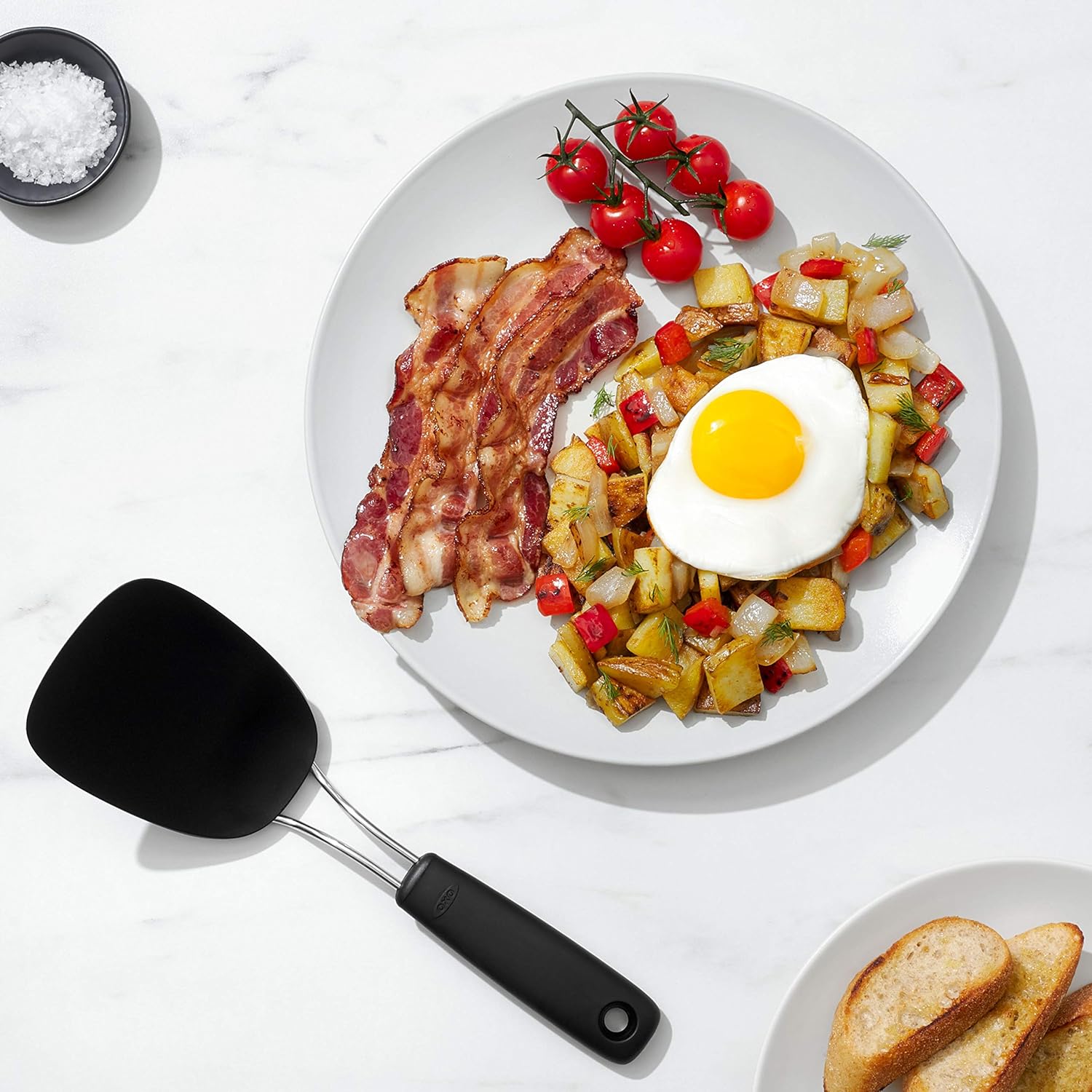 OXO Good Grips Nylon Flexible Turner, Black: Spatulas: Kitchen & Dining