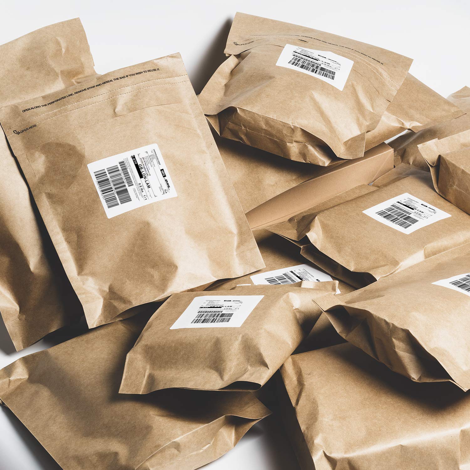 Photo 1 of RUSPEPA Kraft Paper Poly Envelopes Mailer, Self Seal Shipping Bags, 100% Recyclable, Reusable Packaging Great Idea for T-shirt Clothing Shipping Bag - 25 Pack (Kraft, 11.5 x 15.5 inches)