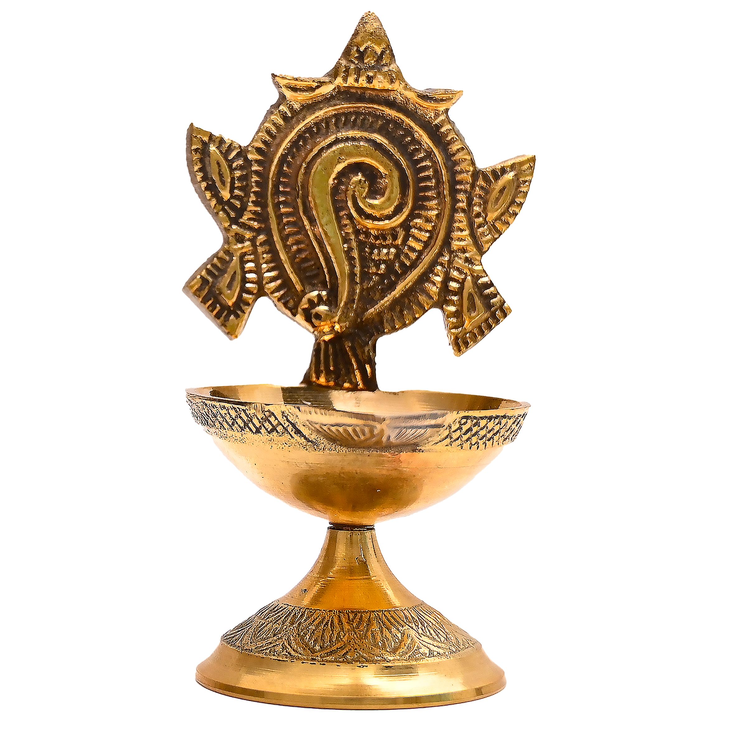 Brass Shankh Vishnu Diya Shankhu Deepam Deep Traditional Lamp for Pooja Aarti Home Temple Mandir Décor Decoration and Gifting (Shankh Deepam) (Shankh Deepam)