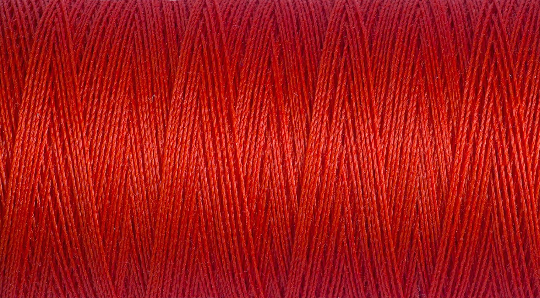 Gutermann Sew All Polyester Thread, 250 Mtr, Bright Red (0364), 5.5 x 2.7 x 2.7 cm — image 1