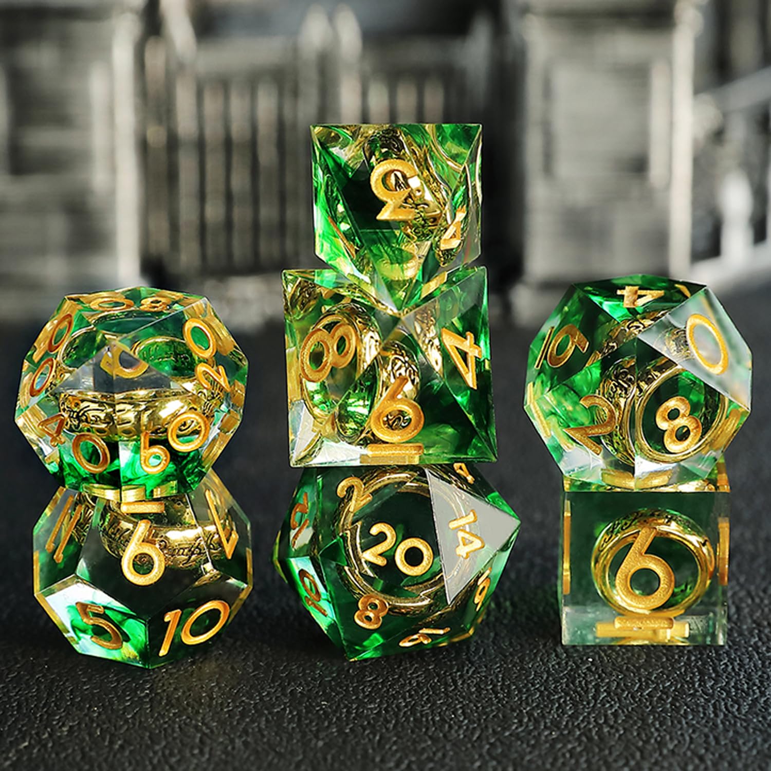 Lord of The Rings DND Dice Set 7pcs D4 D6 D8 D10 D12 D20 D% Polyhedral Handmade Resin D&D Dice for Dungeons and Dragons Pathfinder Roll Playing Table Games RPG MTG Games with Gift Box — image 1
