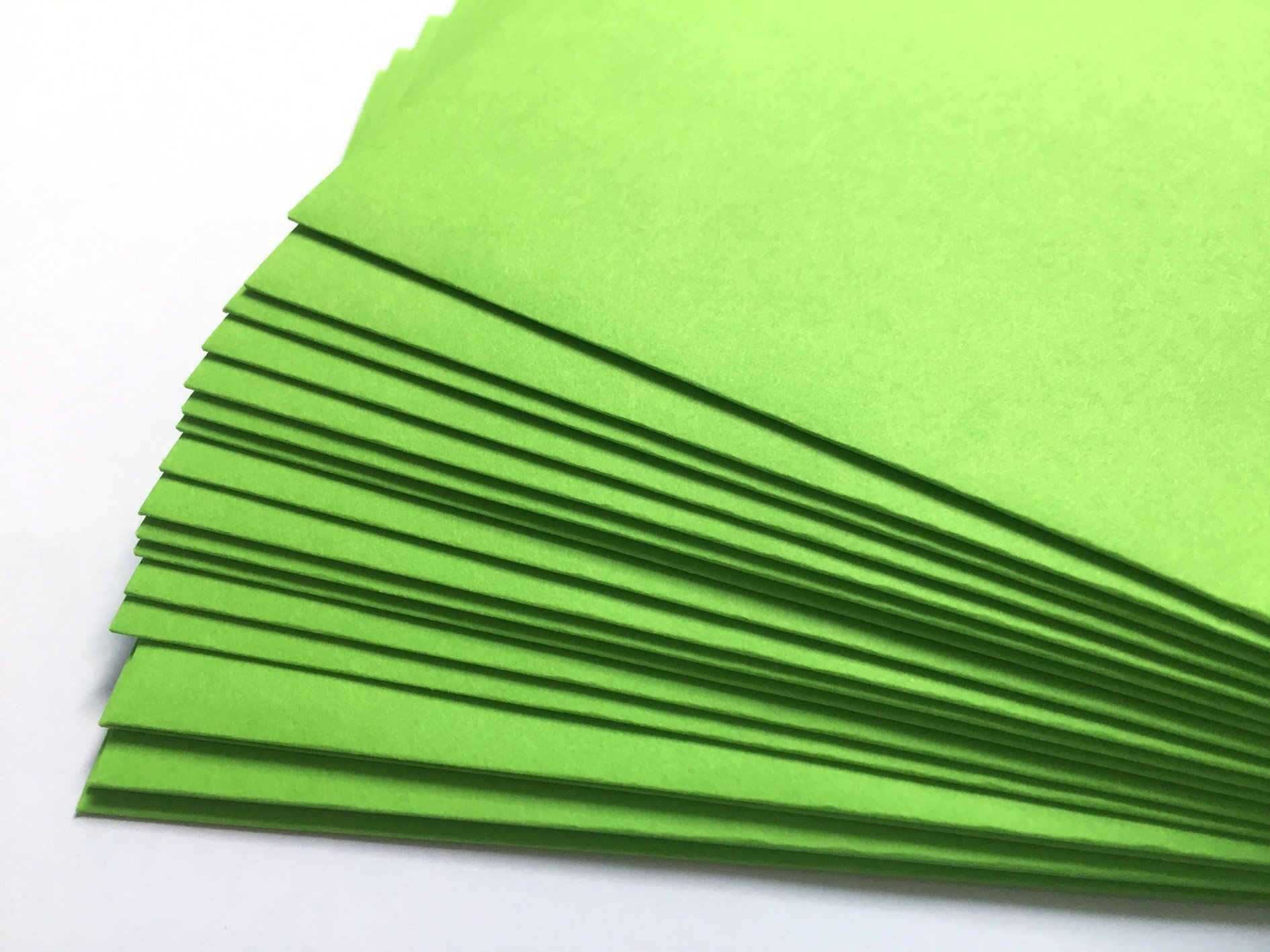 50 Envelopes, Intense Green, C6 = 162 x 114 mm, Peel and Seal