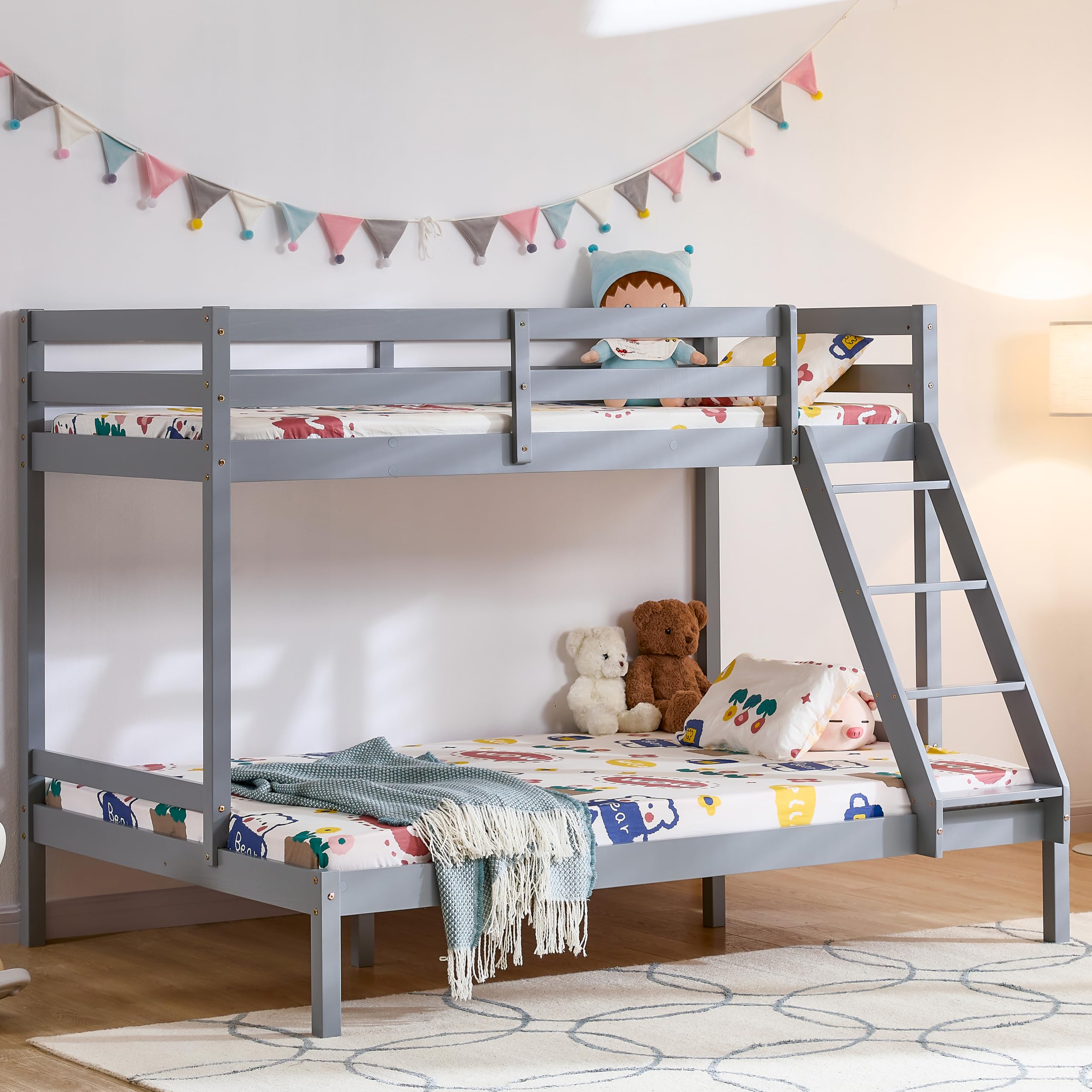 Vida Designs Sydney Triple Bunk Bed, Three Sleeper, Solid Pine Wood Frame, Kids Children, Double 4 Foot 6, Single 3 Foot, Grey