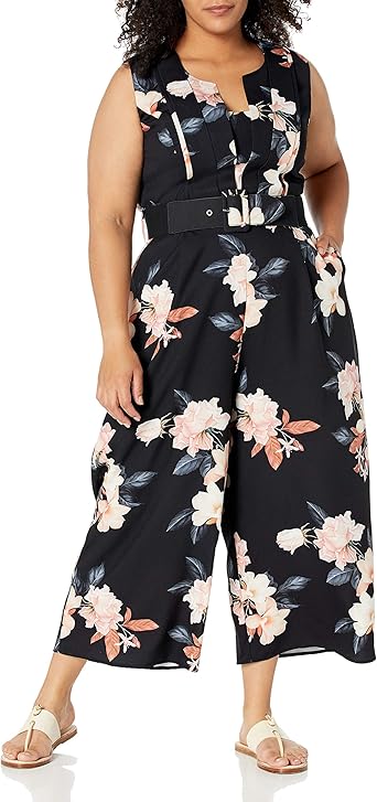 Amazon Com City Chic Women S Apparel Women S Plus Size V Necked Jumpsuit With Belt Detail Clothing