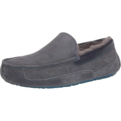 UGG Men's Ascot Slipper