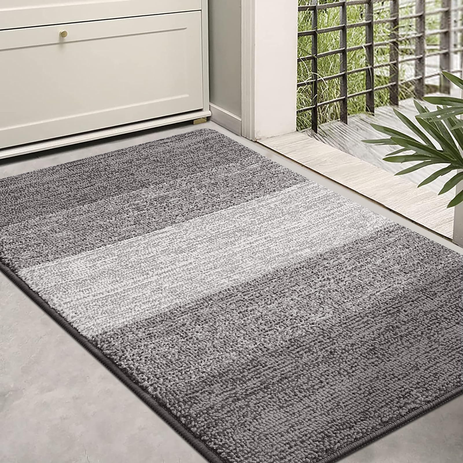 Homaxy Door Mats Indoor, Machine Washable Soft Doormats, Dirt Trapper Super Absorbent Entrance Rug, Non-slip Floor Mats For Inside, Front Back Door, Pets and Dogs (60 X 90 cm, Light Grey)