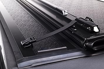 Amazon Com Bak 72207rb Bakflip F1 Tonneau Cover For 09 10 Ram With Ram Box Automotive