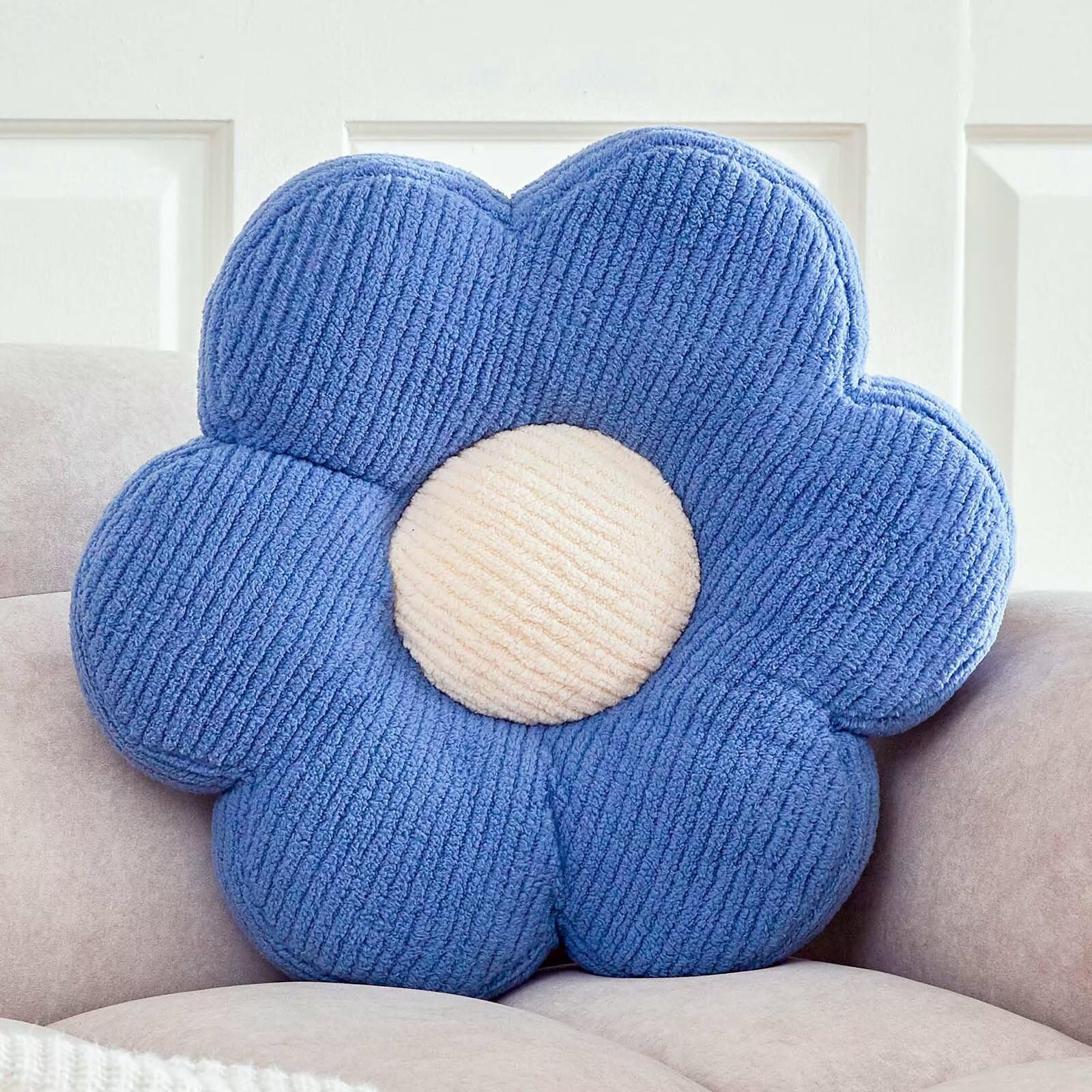 Kcvvcr Flower Pillow, Cute Daisy Decorative Pillow for Bed, Soft Home Decor Floor Seating Cushion (Blue, 14.9 Inches)