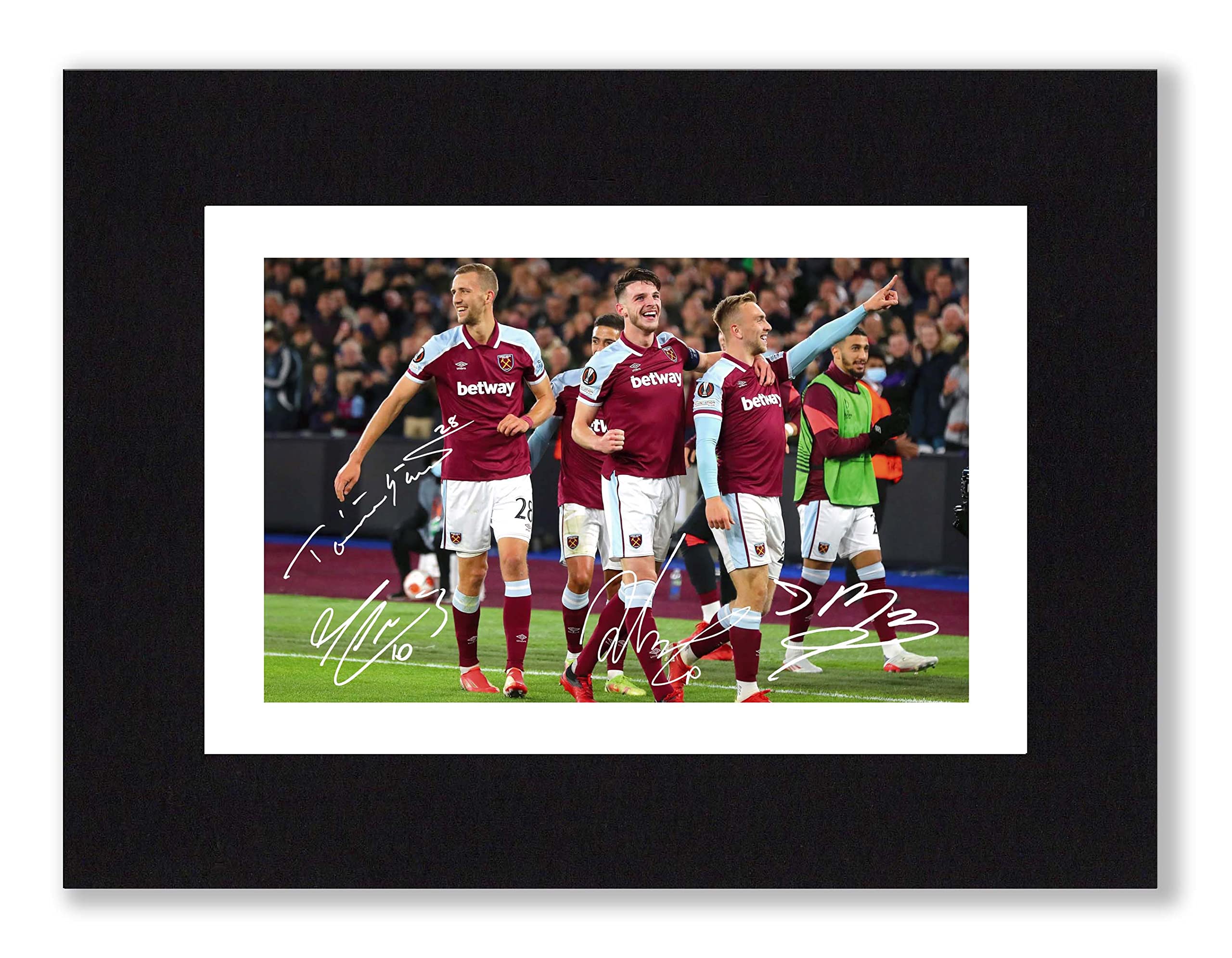 TOMAS SOUCEK, MANUEL LANZINI, DECLAN RICE & JARROD BOWEN Signed 8x6 Inch Mounted Photo Print - Pre Printed Signature West Ham - Autograph Gift, Ready To Be Framed, Full Colour