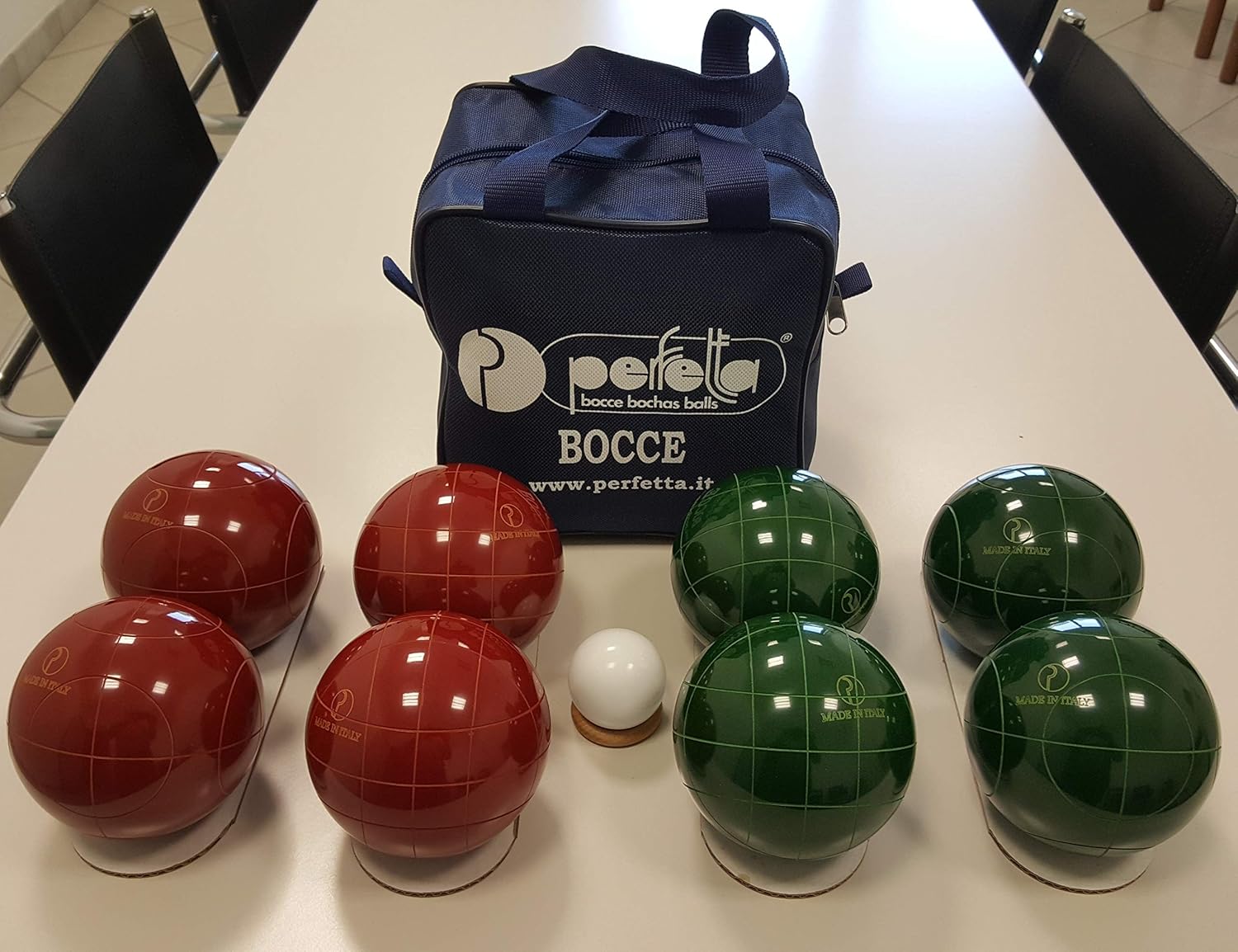 set di bocce incandescenti